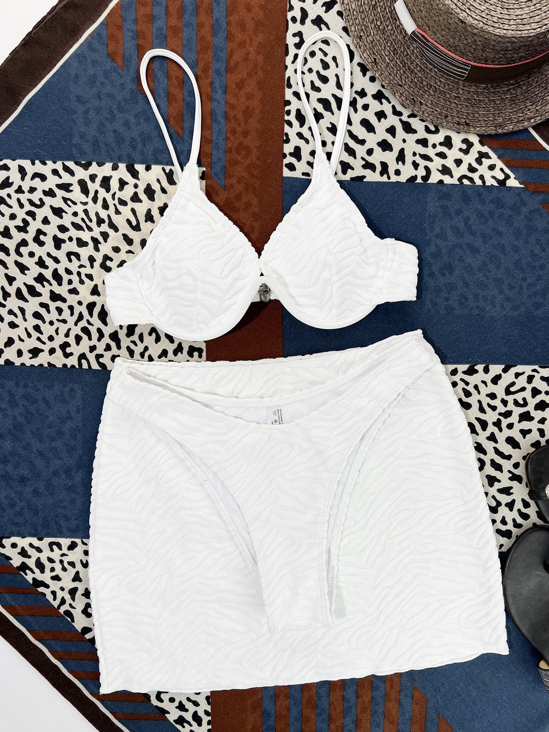 White Wired Skirt Set