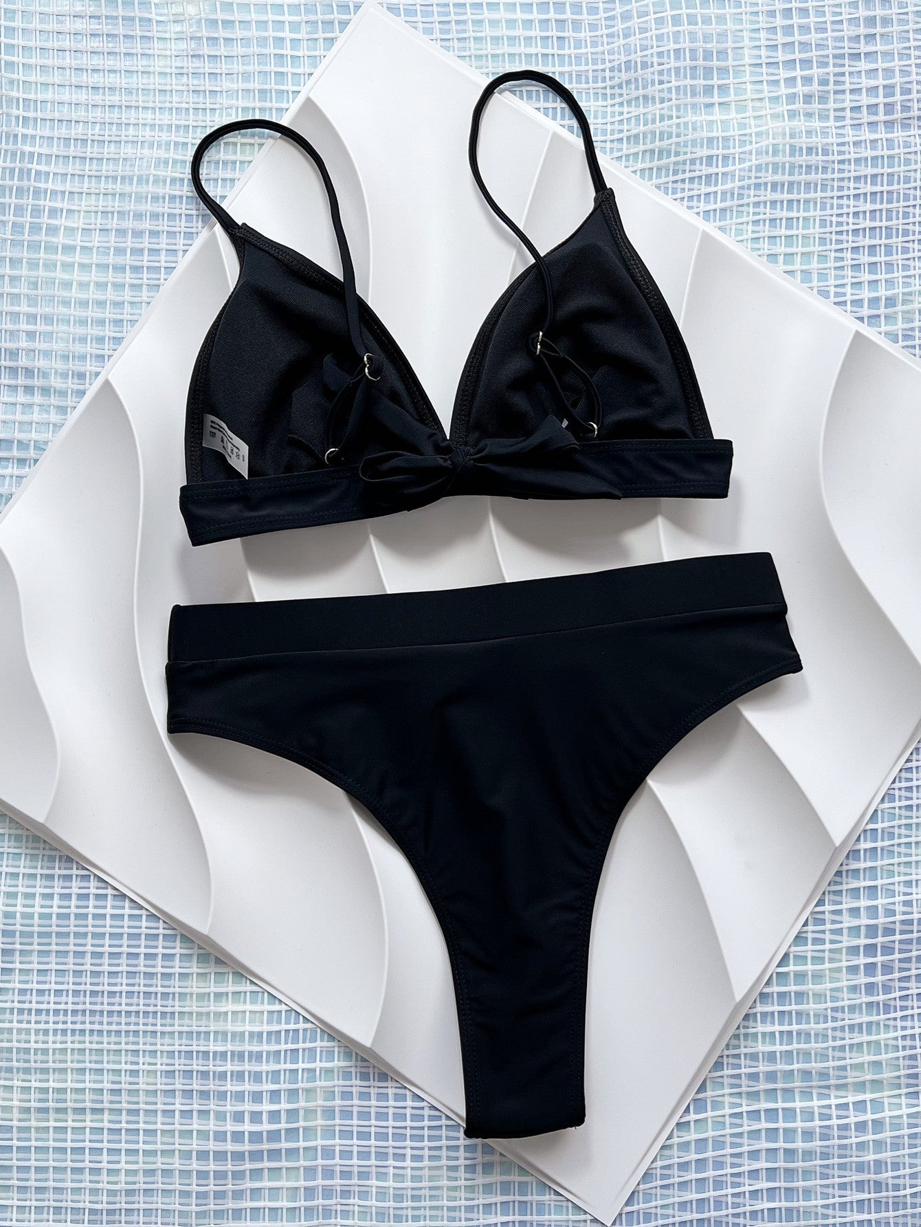 High Cuts Black Set