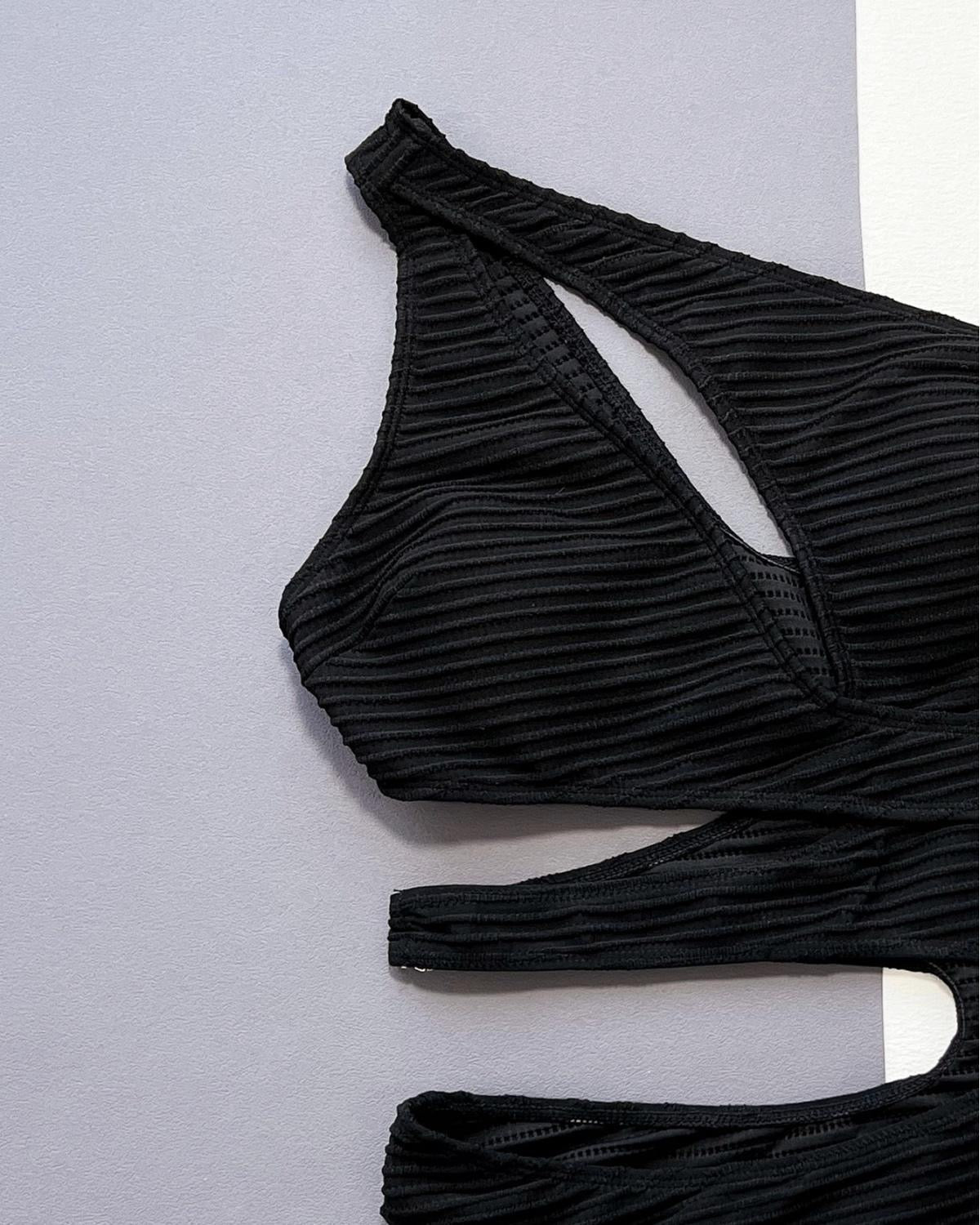 Tenebris Monokini